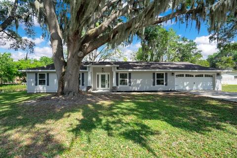 1875 Johnson Dr, Clermont, FL 34711 photo 1