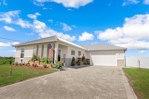 8016 Marsh Cir, Labelle, FL 33935 photo 1