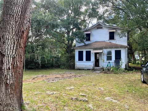 124 Rosemary Ave, Lady Lake, FL 32159