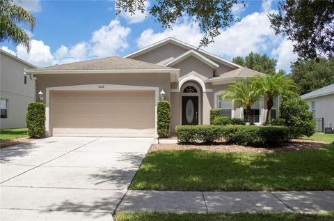 5018 Tempic Dr, Mount Dora, FL 32757 photo 1