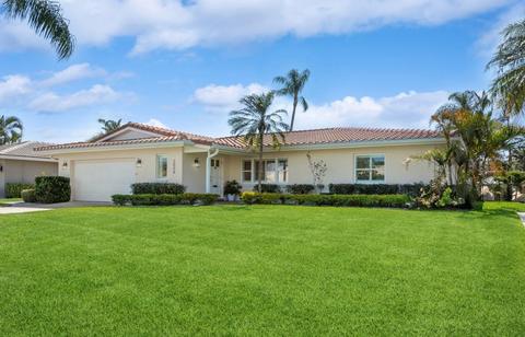 2008 Michigan Ave NE, Saint Petersburg, FL 33703