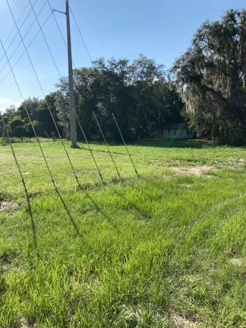34511 Radio Rd, Leesburg, FL 34788