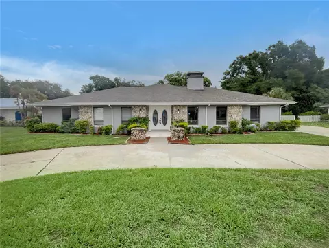 260 Lake Link Rd, Winter Haven, FL 33884