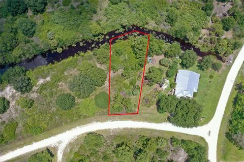 28196 Nightingale Dr, Punta Gorda, FL 33955