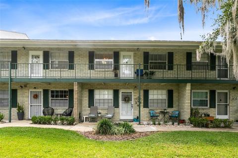200 E 10th Ave #4, Mount Dora, FL 32757 photo 1