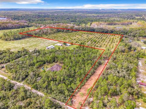 1 St Ave, Chuluota, FL 32766