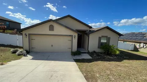 420 Miles Blvd, Dundee, FL 33838