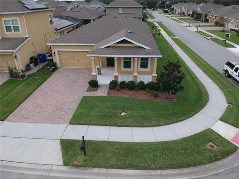 1488 Caterpillar St, Saint Cloud, FL 34771 photo 1