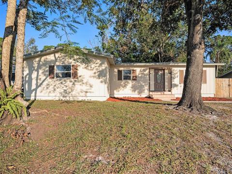 6519 1st St W, Bradenton, FL 34207