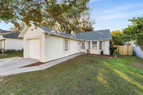 190 Kelly Cir, Sanford, FL 32773