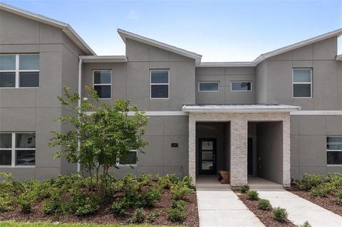 560 Pebble Beach Dr, Davenport, FL 33896