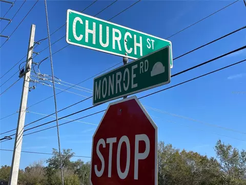 728 Monroe Rd, Sanford, FL 32771