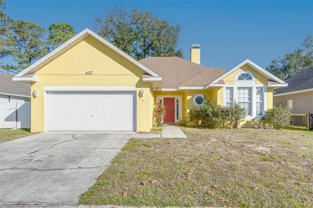 141 W Grossenbacher Dr, Apopka, FL 32712
