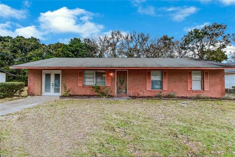 1907 Virginia Ave, Eustis, FL 32726 photo 1