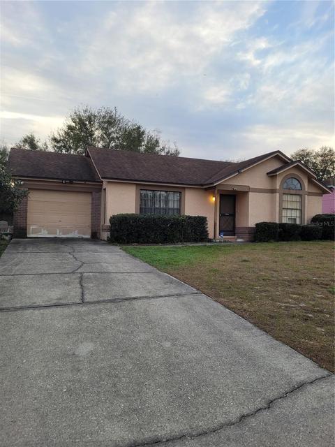 1041 Belvedere Dr, Deltona, FL 32725
