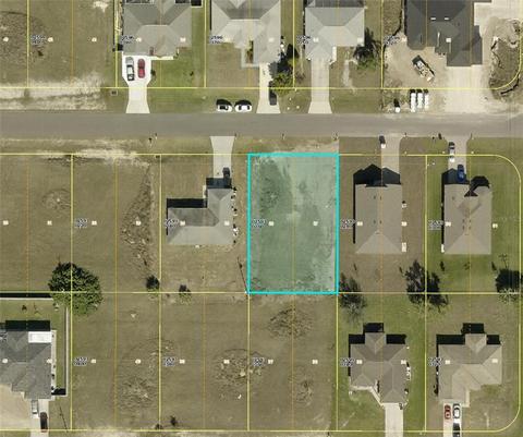 408 NW 4th Ter, Cape Coral, FL 33993