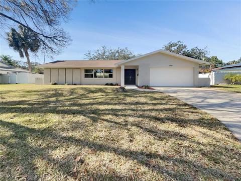 3901 40th St S, Saint Petersburg, FL 33711