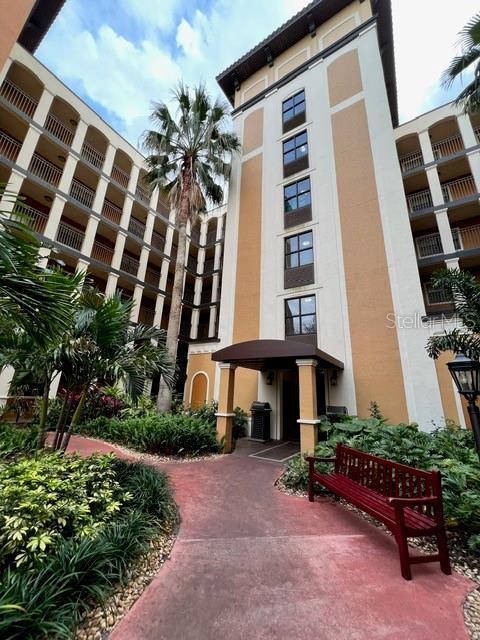 12521 Floridays Resort Dr #F608, Orlando, FL 32821