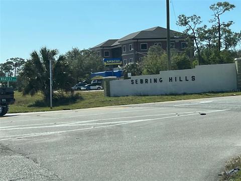 346 Meadowlark Ave, Sebring, FL 33870
