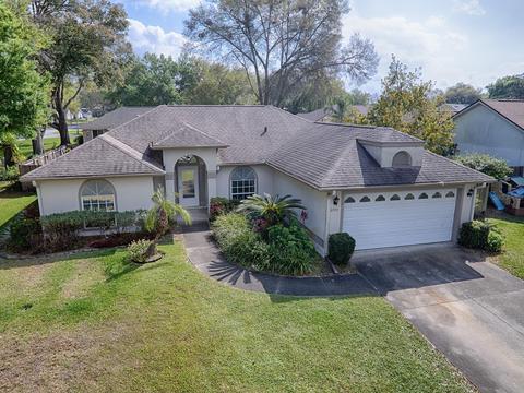 2745 Bayview Dr, Eustis, FL 32726 photo 1