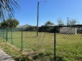 1425 Smith St, Kissimmee, FL 34744