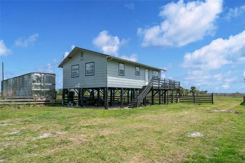 2850 Waccassa St, Geneva, FL 32732