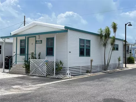 3710 Gulf Of Mexico Dr #D14, Longboat Key, FL 34228