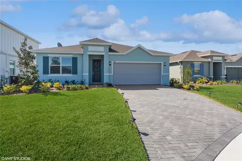 590 Feltrim Manor Rd, Haines City, FL 33844