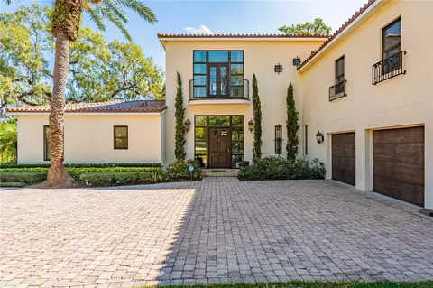 466 Henkel Cir, Winter Park, FL 32789