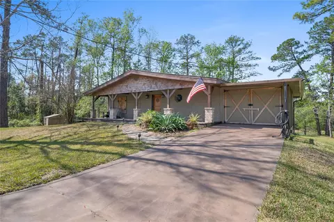3015 Wolf Branch Rd, Mount Dora, FL 32757