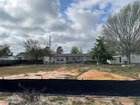 Lakeview Drive, Leesburg, FL 34788