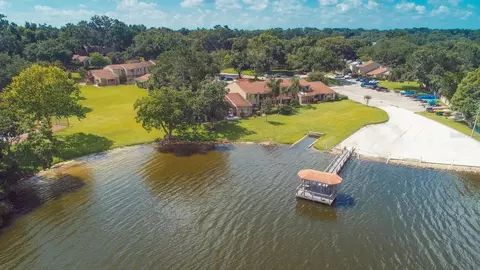 405 Oak Haven Dr, Altamonte Springs, FL 32701
