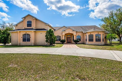 916 Florida Ave, Orange City, FL 32763