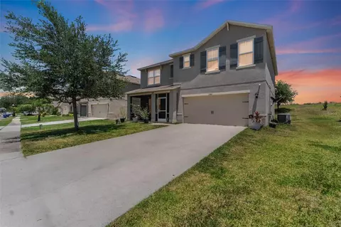 2481 Valhalla Dr, Tavares, FL 32778
