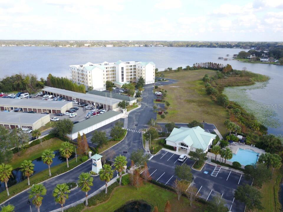 4171 N ORANGE BLOSSOM TRL  