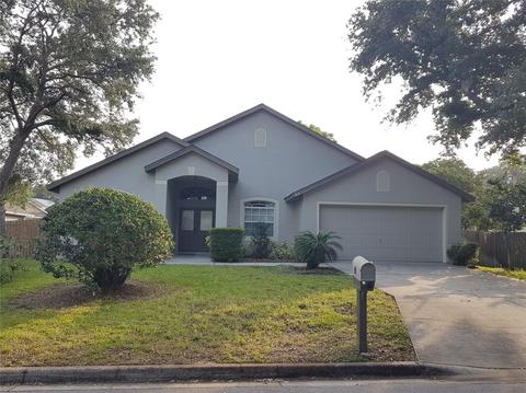40 Montana Ave, Davenport, FL 33897