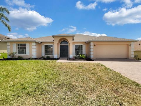 328 Dolcetto Dr, Davenport, FL 33897