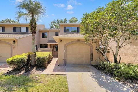 6208 Peregrine Ct, Orlando, FL 32819