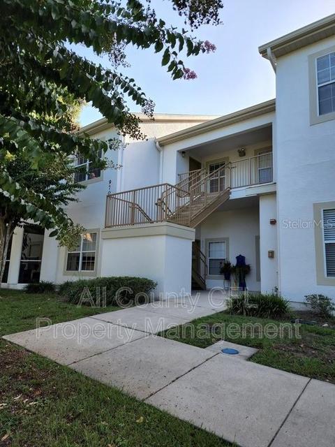 970 N Spring Garden Ave #313, Deland, FL 32720