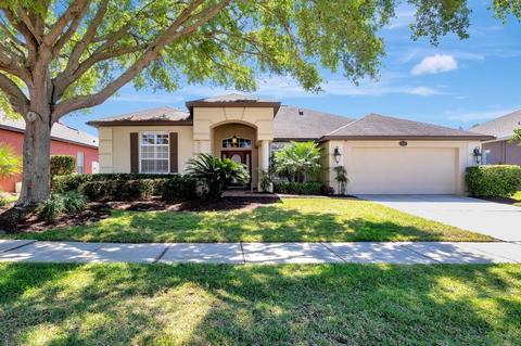 204 Covered Bridge Dr, Ocoee, FL 34761 photo 1