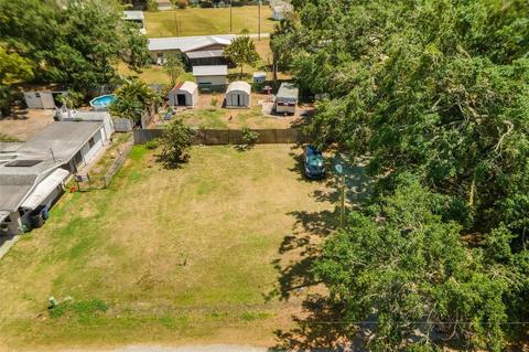 910 Ornelda St SW, Ruskin, FL 33570