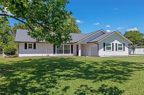 17907 Whisperwind Dr, Clermont, FL 34715