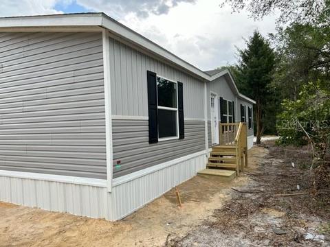 43718 Dixie Dr, Paisley, FL 32767