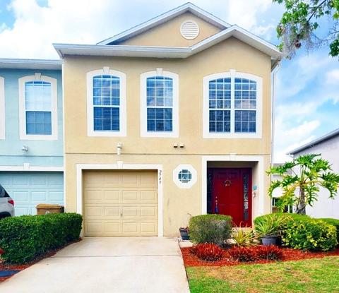2749 Merrieweather Ln, Kissimmee, FL 34743