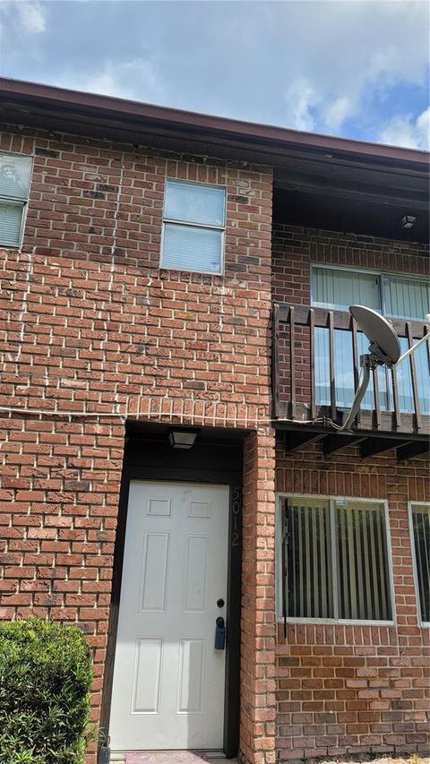 5012 Downing St #10, Orlando, FL 32839