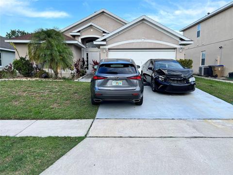 2325 Andrews Valley Dr, Kissimmee, FL 34758