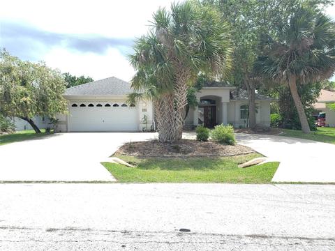 4 Crazy Horse Ct, Palm Coast, FL 32137