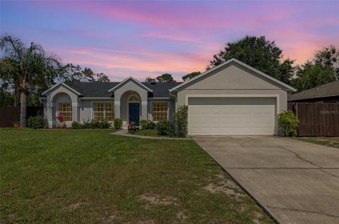 725 Colchester Ave, Deltona, FL 32738