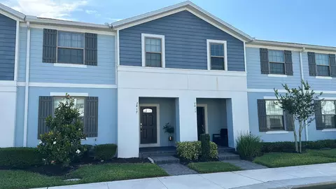 2417 Dubai St, Kissimmee, FL 34747