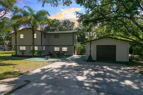 1827 Bonnie Dr, Saint Cloud, FL 34771